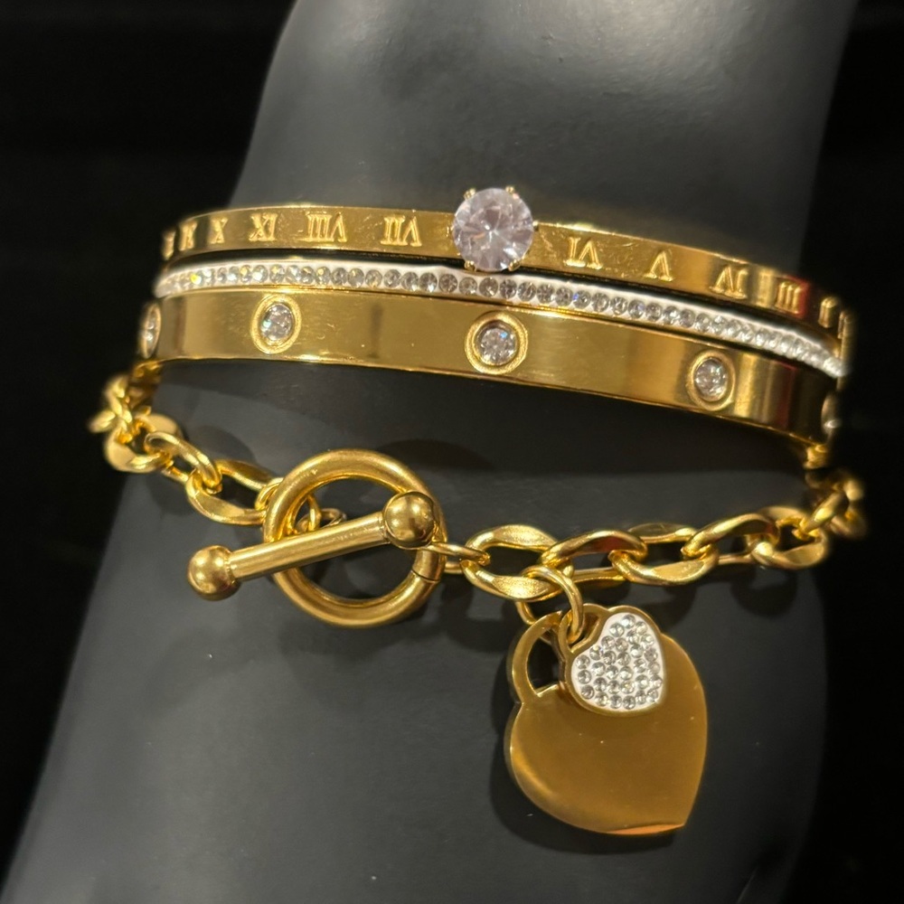 Spring Love Bangle Bracelet Stack W/Charm Bracelet Stainless Steel Gold NWOT